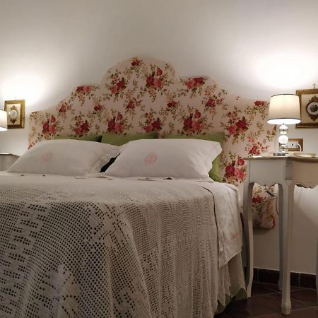 Bed and Breakfast Da Rosali Сорренто Экстерьер фото